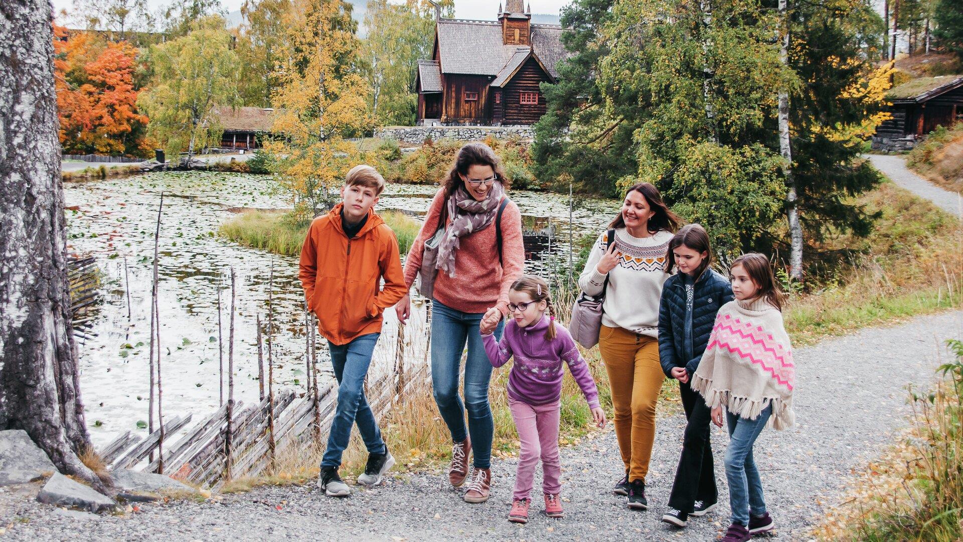 Walking arround at Maihaugen in autum colours