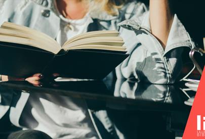 Omvendt lesesirkel - Elskeren