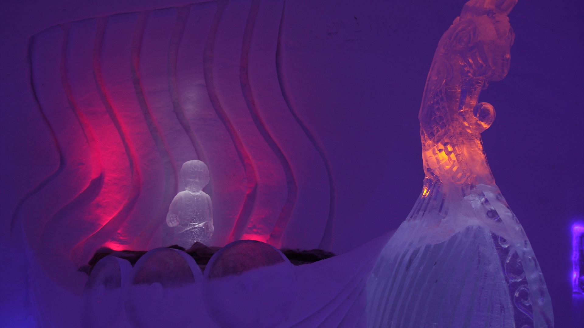 Ice sculptures inside Hunderfossen Snowhotel