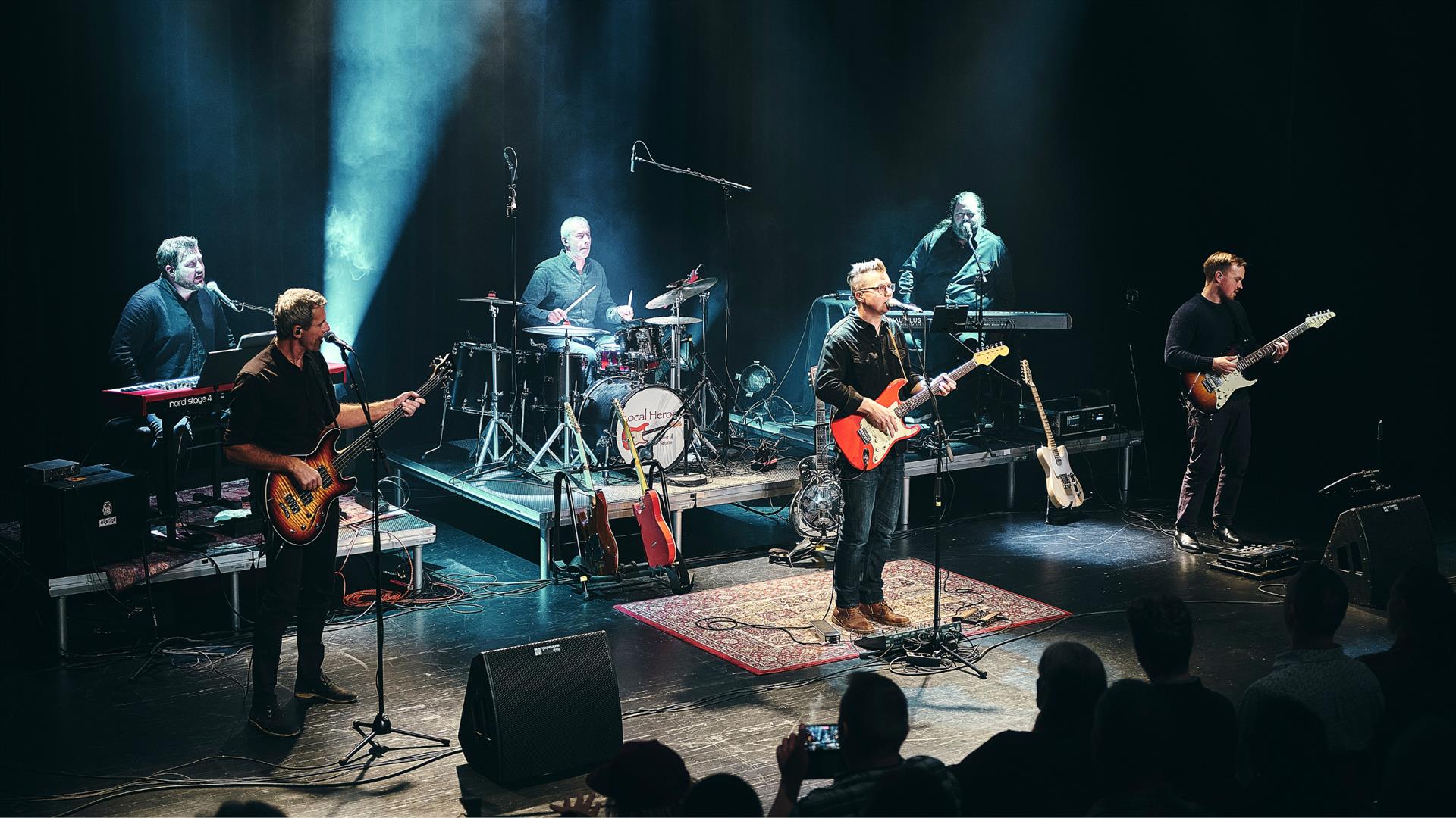 Konsert med Local Heroes