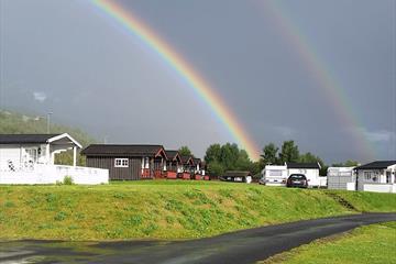 Regnbue over Odden Camping