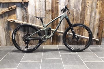 Skeikampen offers modern mountainbikes for rent.