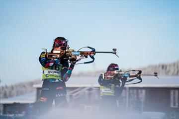 Skiskytter på standplass