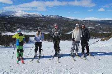 Alpine skiers at Dalseter