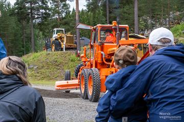 Maskindemonstrasjon på Norsk vegmuseum