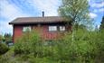 Red-painted cabin at Skeikampen