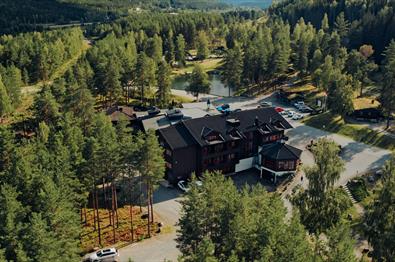 Hunderfossen Hotell & Resort -summer