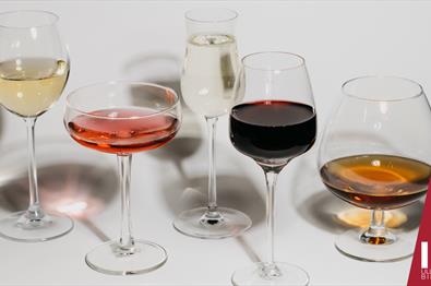 Lovlig, men livsfarlig: Alkoholens rolle i rusdødsfall