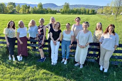 Få med deg den stemningsfulle sommerkveldkonserten med Vokalensemblet Resonance på Bjerkebæk.