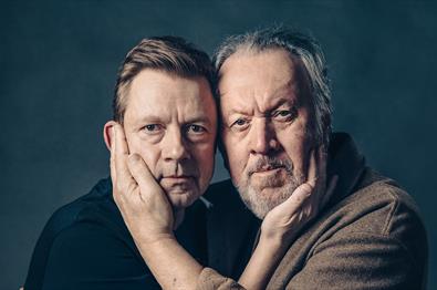 Konsert og show med Bjørn Eidsvåg og Bjarte Tjøstheim