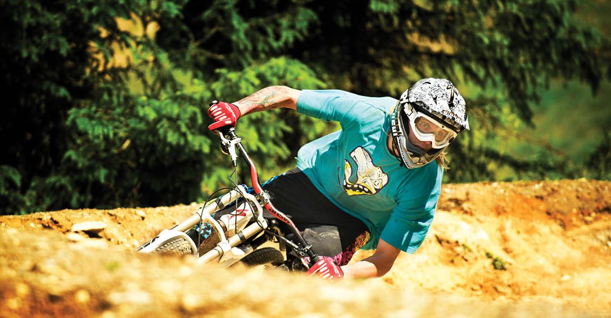 Downhill Biking in Hafjell Bike Park