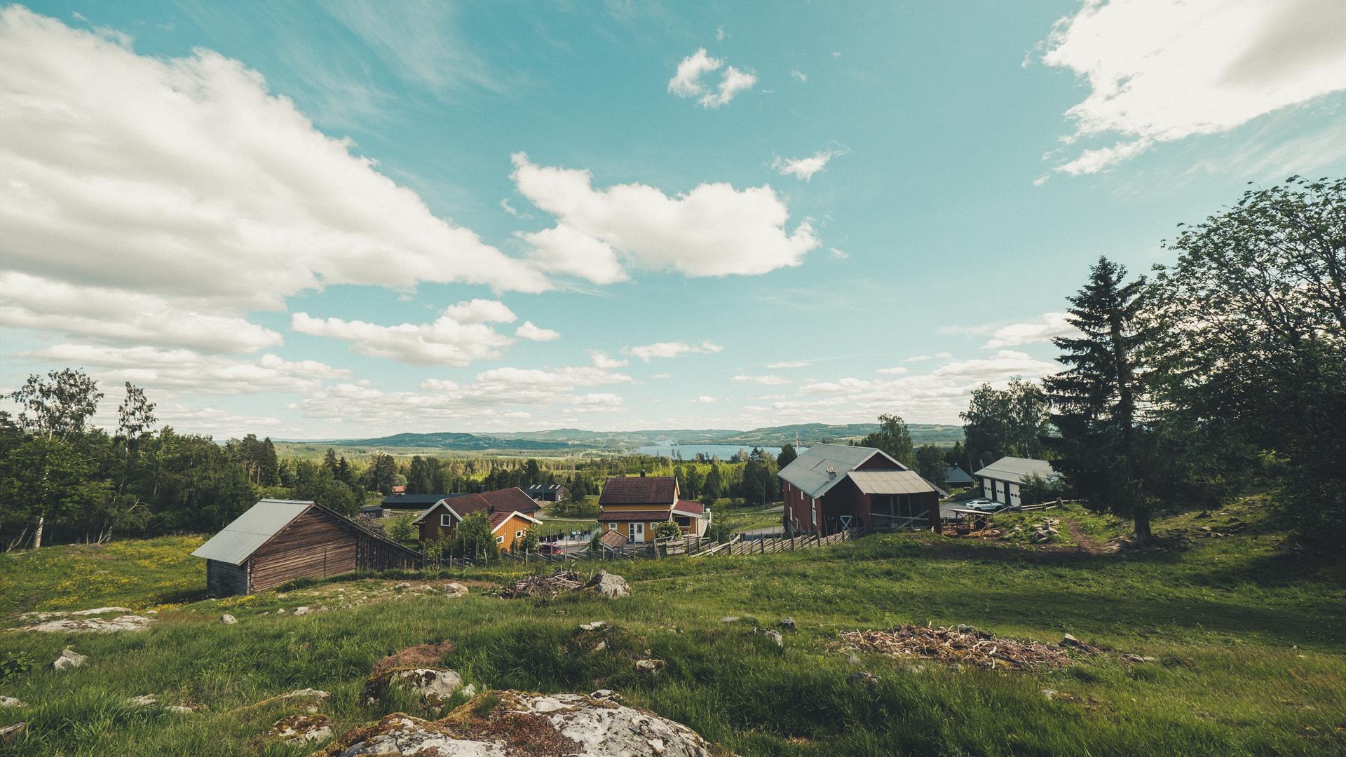 View of Hovdal Farm and the surrounding countryside. View of Hovdal Farm and the surrounding countryside.