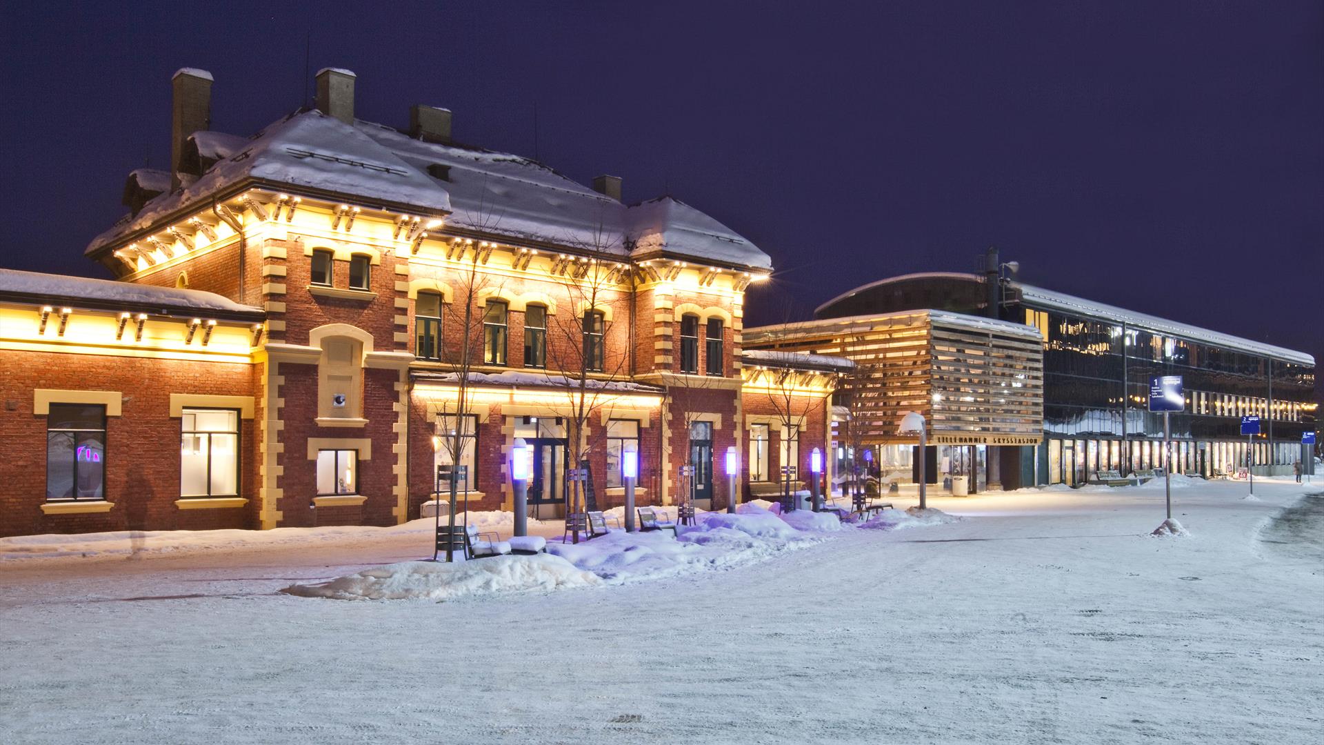 Lillehammer Stasjon i vinterdrakt
