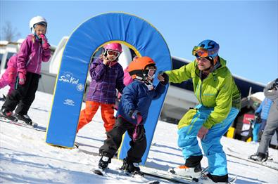 Skiing in the kids track at Skeikampen Alpinsenter