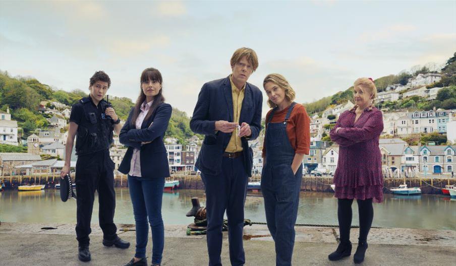 Image of cast