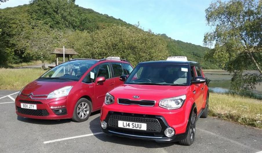 Looe Taxi's - parked taxis
