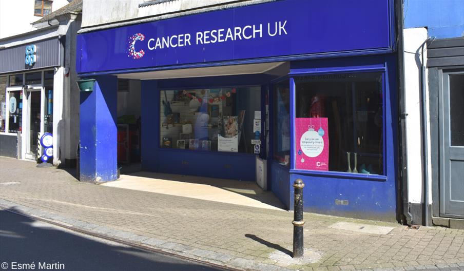 Cancer Research shopfront