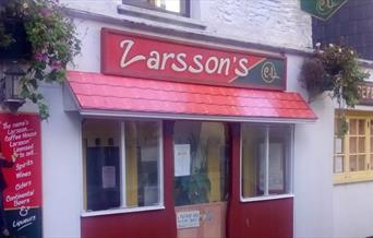 Larsson's Coffee House - exterior
