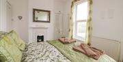 Lowena Cottage - double bedroom