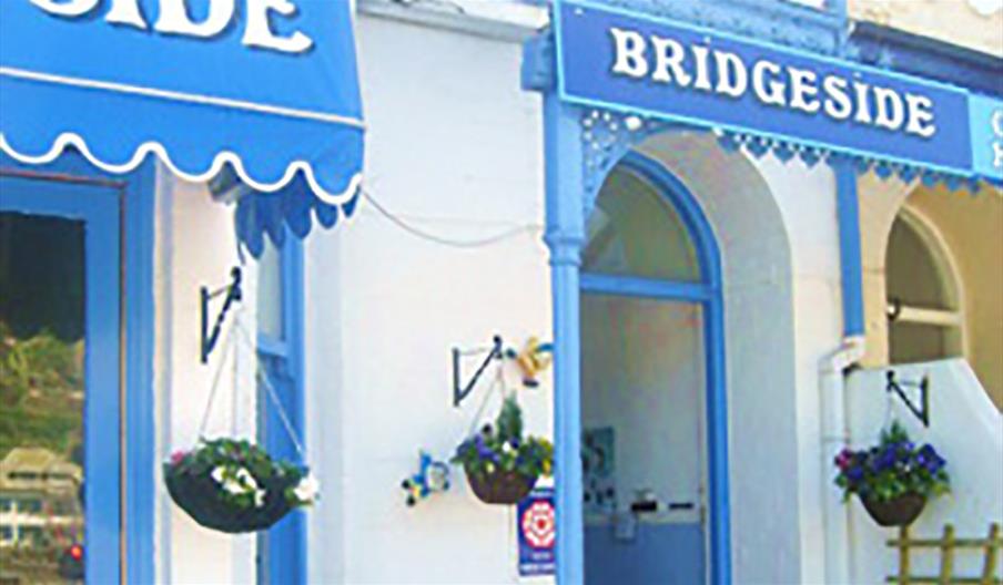 Bridge Side Guest House - exterior