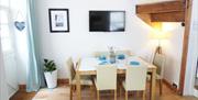Curlews Cottage - dining area