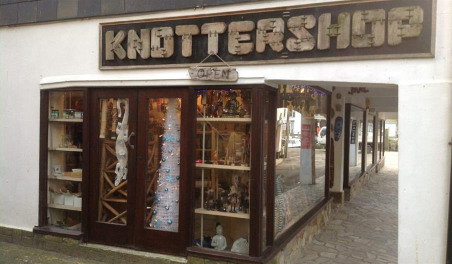 Knotter Shop exterior