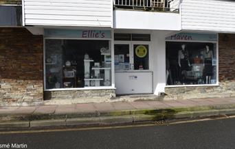 Ellie's Haven shopfront