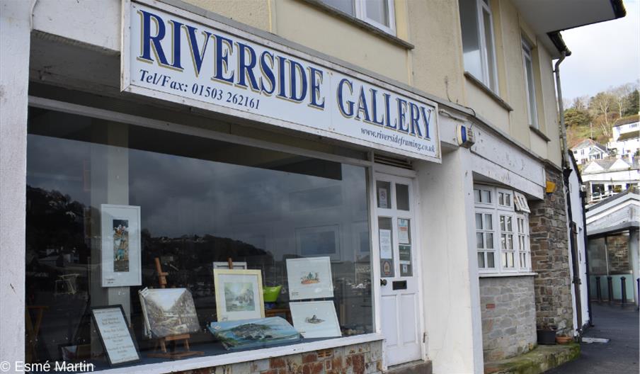 Riverside Gallery shopfront