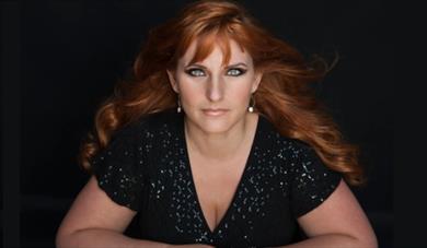 Tracey Higgs Photo
