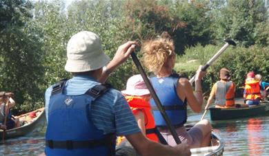 Elvey's Canoes on the River Medway