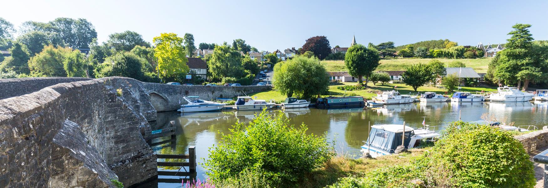 East Farleigh Village and the River Medway