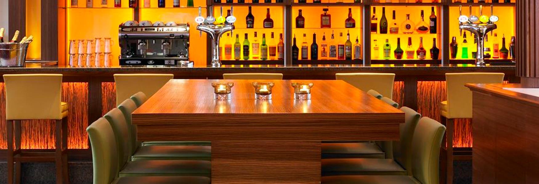 Mezzanine Bar at The Marriott Tudor Park Hotel