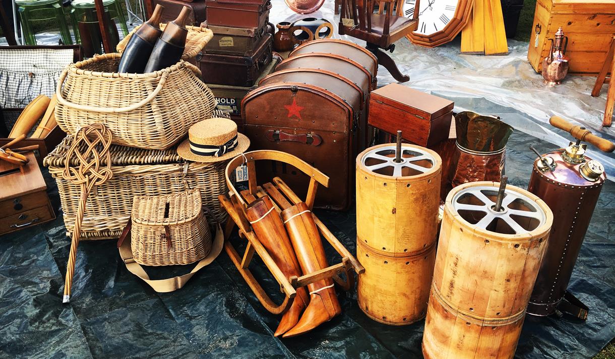 Detling Antiques Vintage Collectors Market Indoor In Maidstone Detling Visit Maidstone