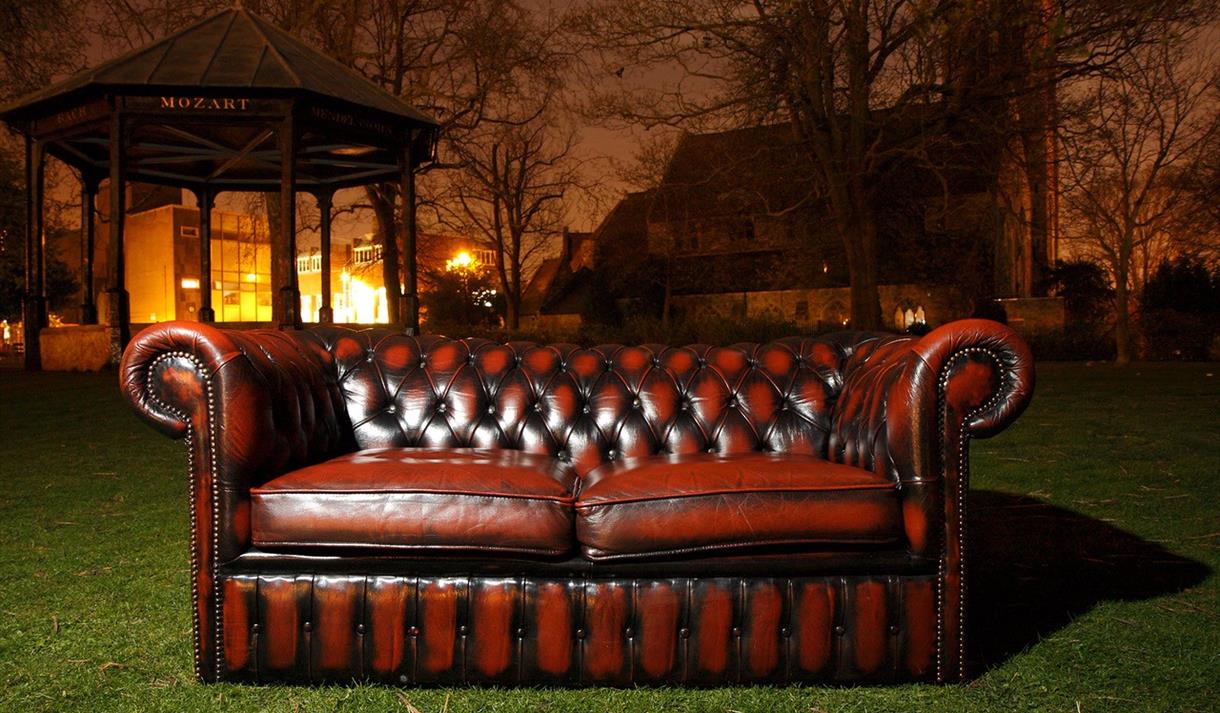 A picture of a sofa in Brenchly Gardens. Tim Leek Photography. Creative Maidstone.