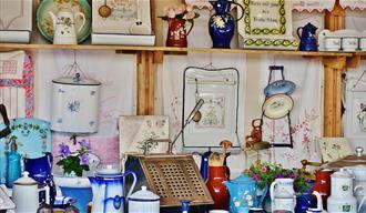 An assortment of vintage items