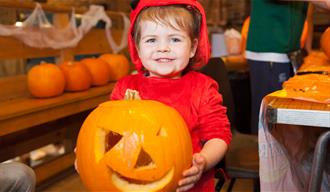 Little-Boy-with-pumpkin