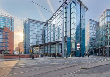DoubleTree by Hilton Hotel Manchester – Piccadilly Exterior