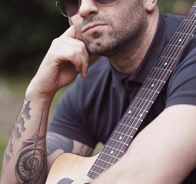 Ian Etto 