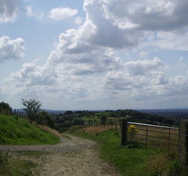 Werneth Low Country Park Photo © Smabs Sputzer