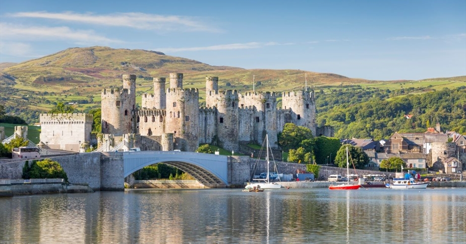 Majestic Welsh Castles - Conwy - Visit Manchester