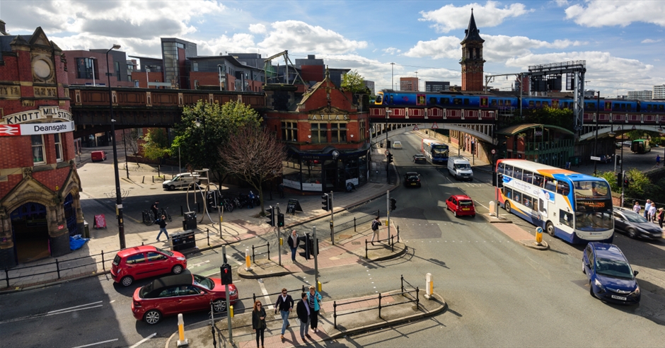 Deansgate - Visit Manchester
