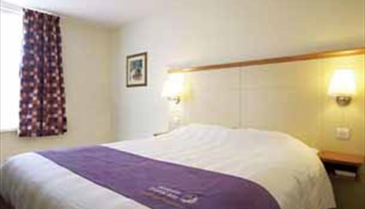 Premier Travel Inn Manchester (Heaton Park)