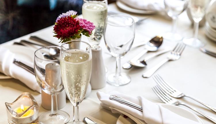 Table setting