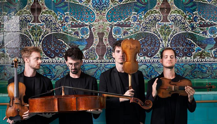 Agate Quartet with instruments