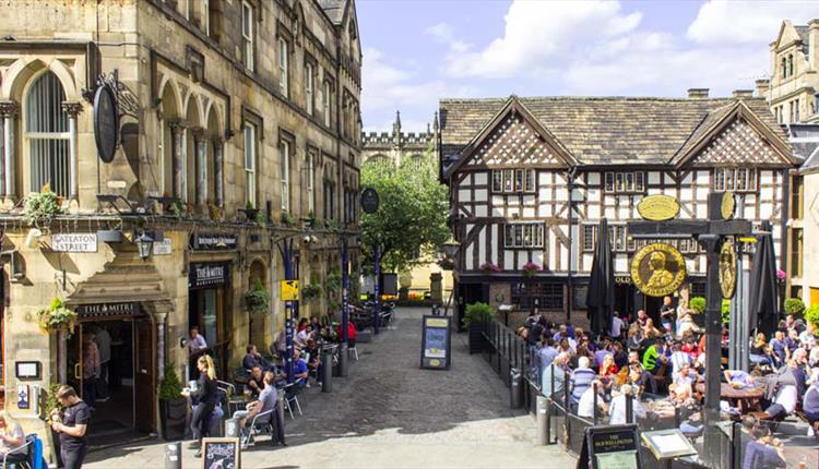 Shambles Square - Visit Manchester
