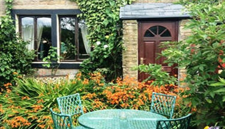 Gorsey Cottage - Saddleworth Cottage Holidays