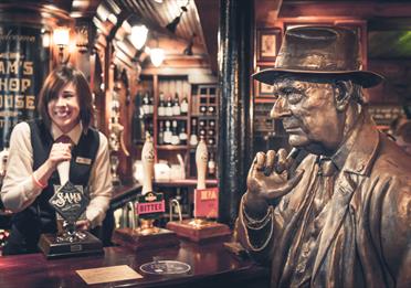 Lowry and Sarah Stoffells at Sam's Bar