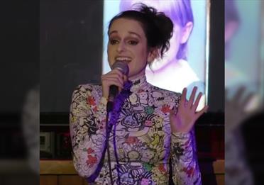 Sooz Kempner: Playstation