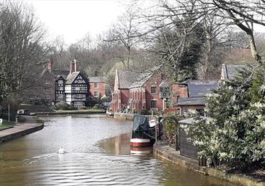 Bridgewater canal with distant packet house