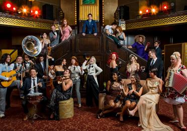 Scott Bradlee & Postmodern Jukebox
